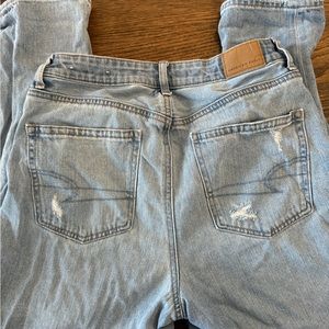 Women's size 6 Mom Jeans